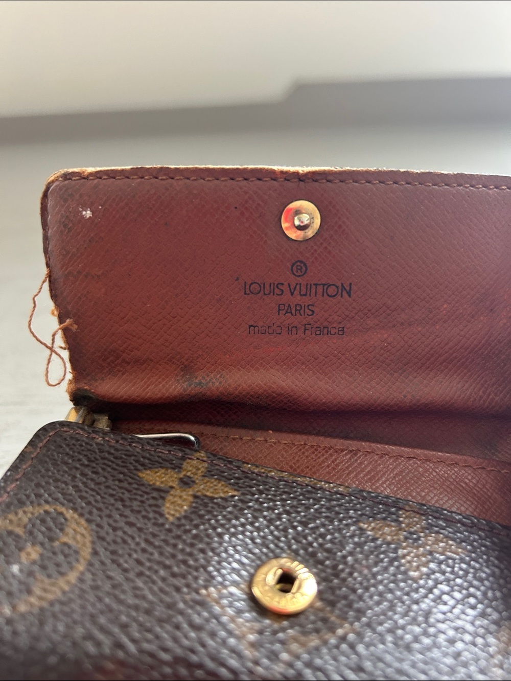 Louis Vuitton Keychain - Picture 6 of 10